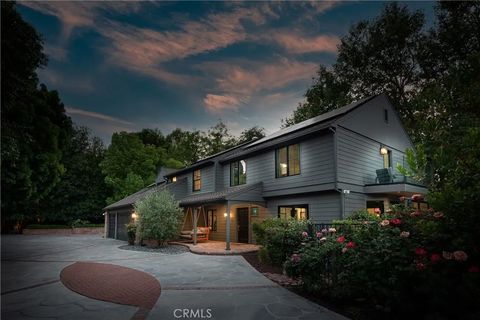 Tiny photo for 4851 Corbin Avenue, Tarzana, CA 91356 (MLS # SR25241505)