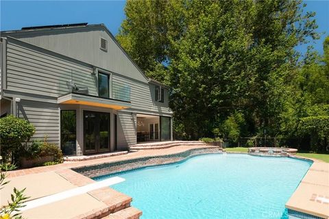 Tiny photo for 4851 Corbin Avenue, Tarzana, CA 91356 (MLS # SR25241505)