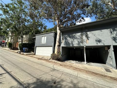 Tiny photo for 8317 Kirkwood Dr, Hollywood Hills, CA 90046 (MLS # TR25244934)