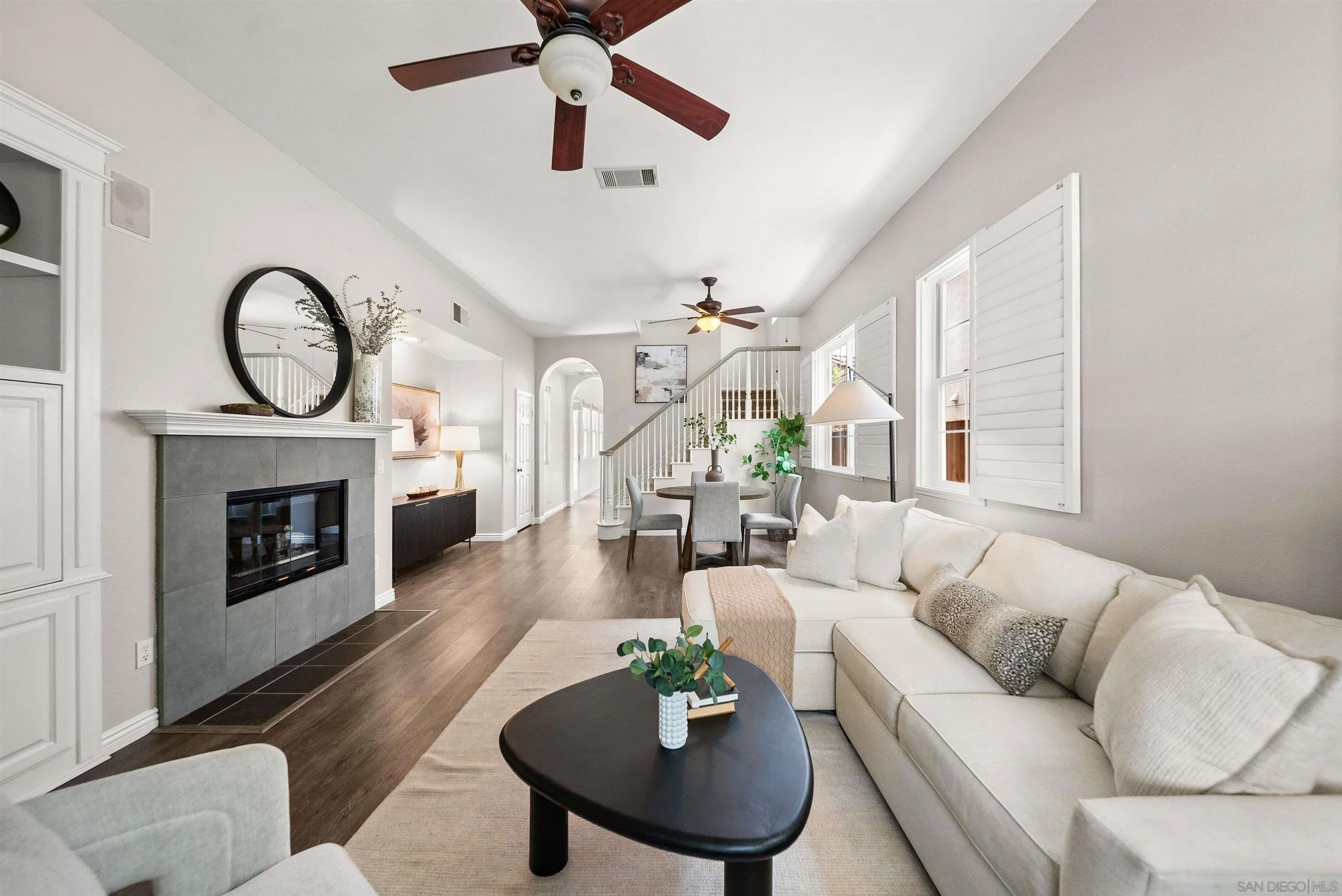 1159 Calistoga