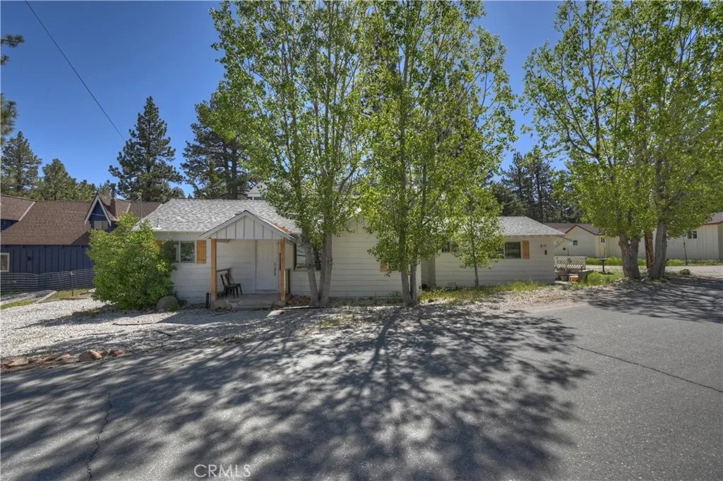 40042 Trail Of The Whispering Pines