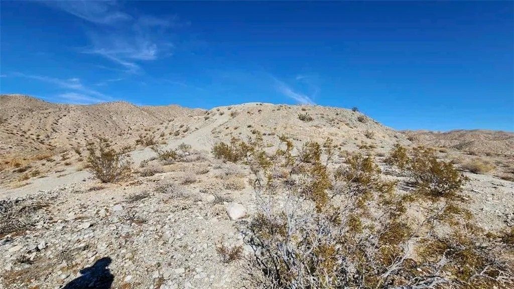 Photo of 0 Skyline Dr, Desert Hot Springs, CA 92282 (MLS # IV25142557)