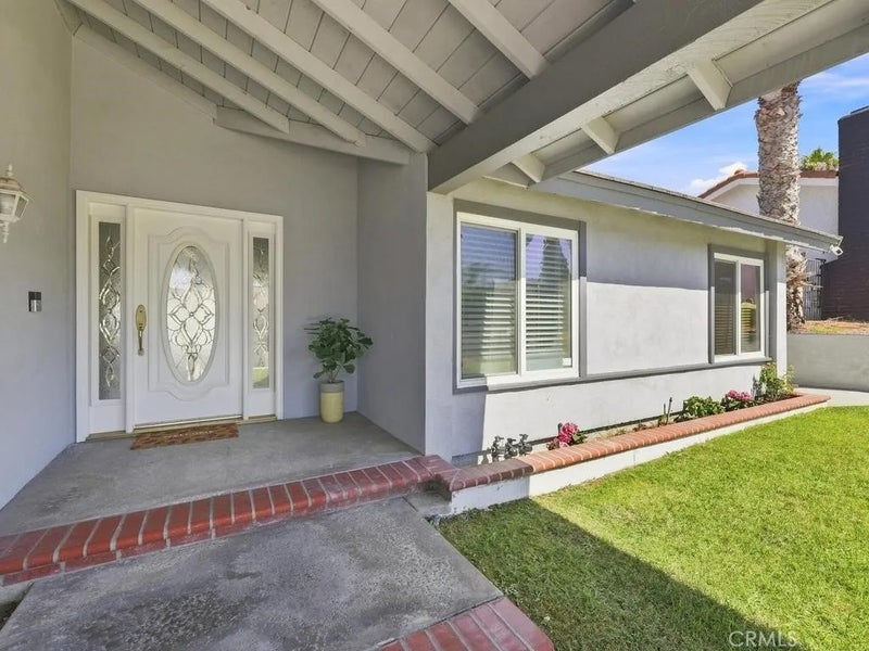 25321 Pike