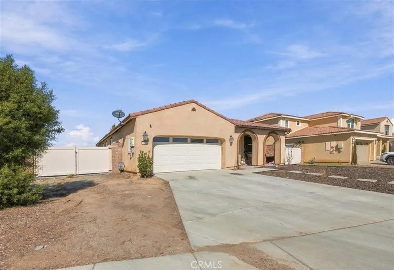 28886 Cattleman Circle