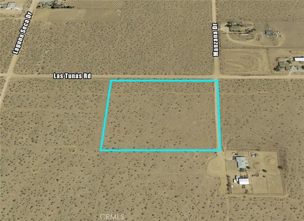 Photo of 0 Las Tunas, Apple Valley, CA 92308 (MLS # HD25251499)