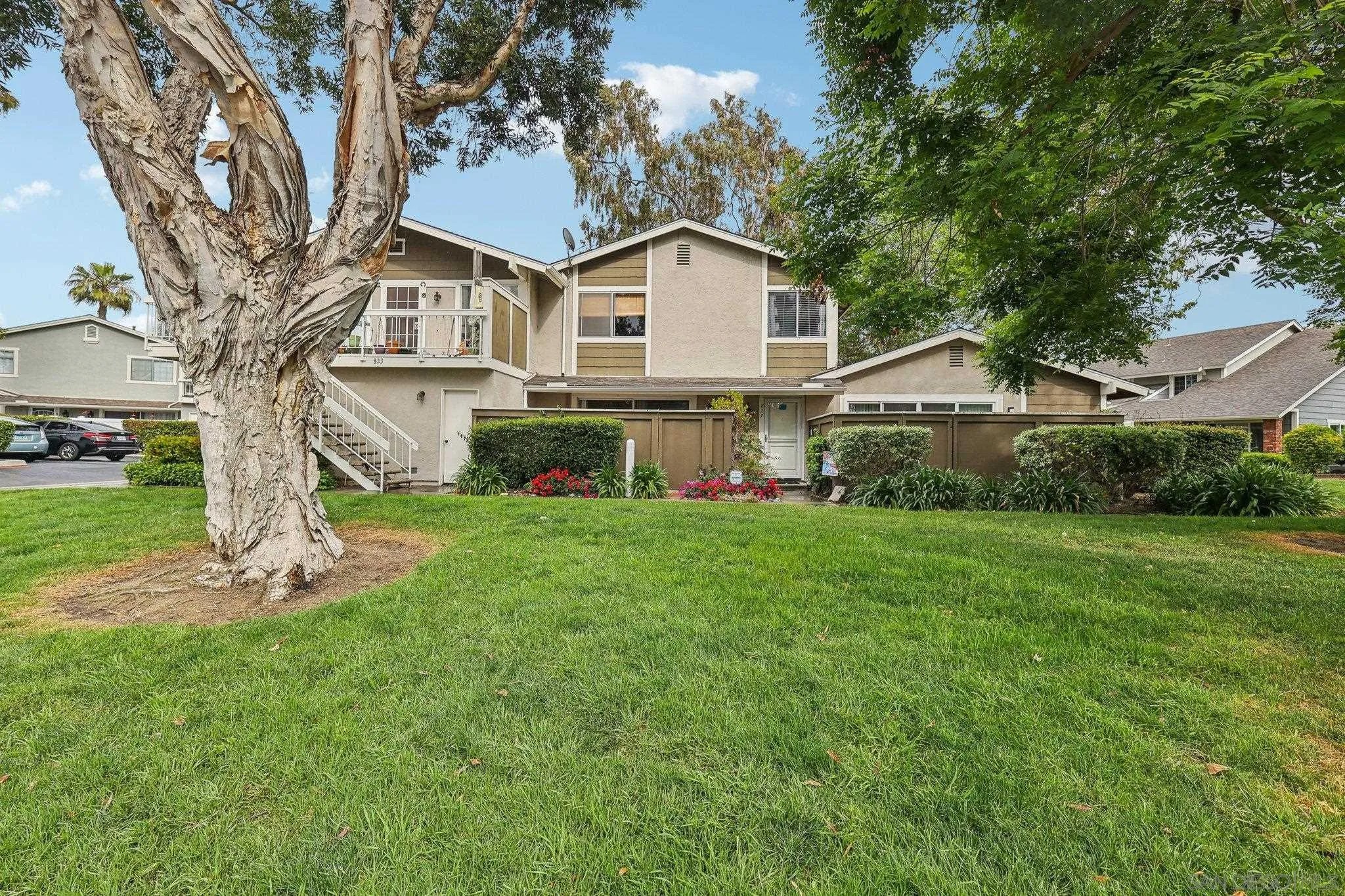 819 Shelter Cove Way