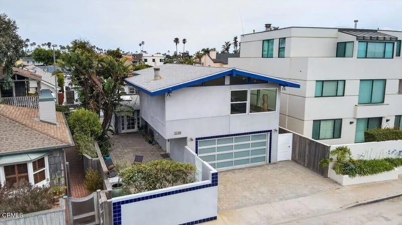 1248 Marthas Vineyard Court
