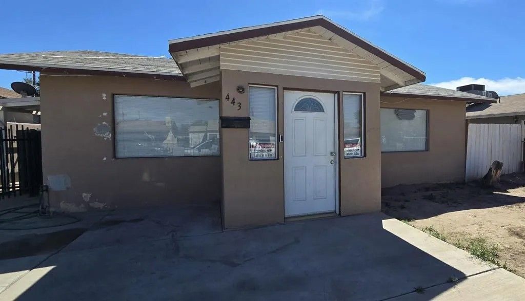 Photo of 443 W Hamilton Avenue, El Centro, CA 92243 (MLS # PTP2601968)