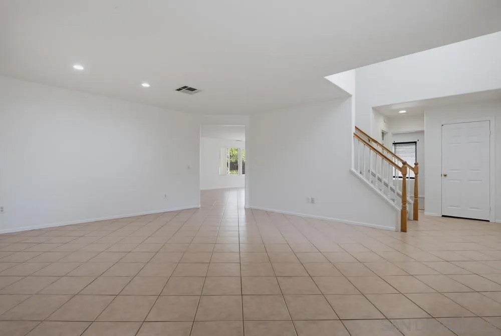 Photo of 2980 Oakstone Creek Pl, Escondido, CA 92027 (MLS # 260023738)