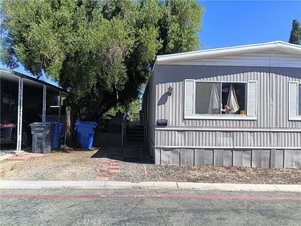 Photo of 1000 Windy Pass #81, Barstow, CA 92311 (MLS # HD25274717)