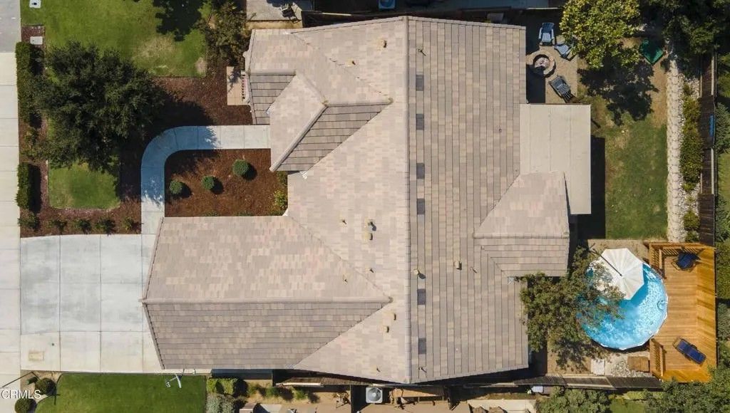 Photo of 9010 Wolf River Avenue, Bakersfield, CA 93312 (MLS # V1-34060)