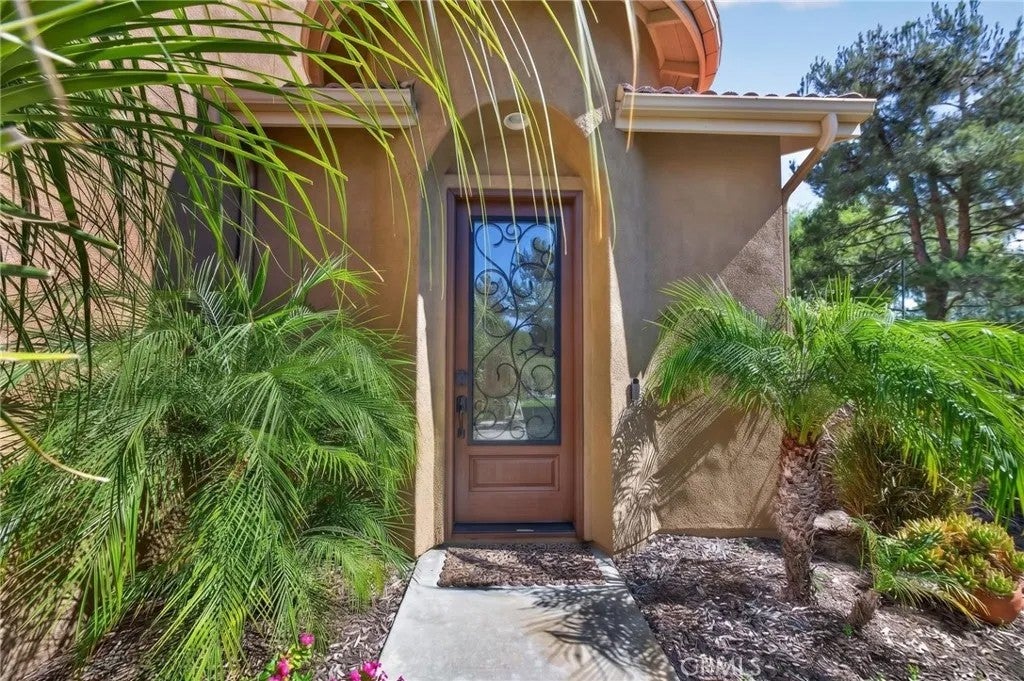 42111 Majestic Court