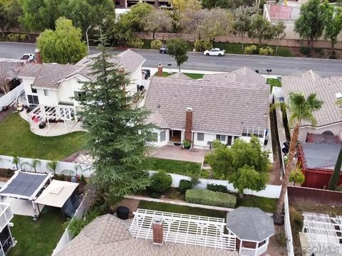 Photo of 31352 Via Eduardo, Temecula, CA 92592 (MLS # 250046287)