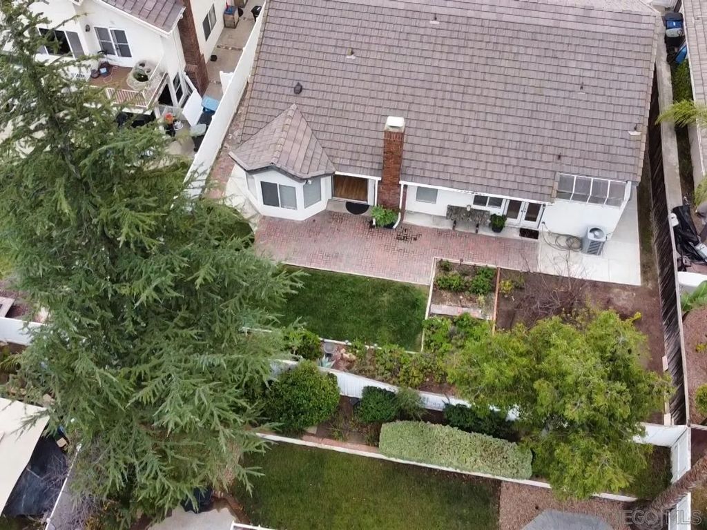 Photo of 31352 Via Eduardo, Temecula, CA 92592 (MLS # 250046287)