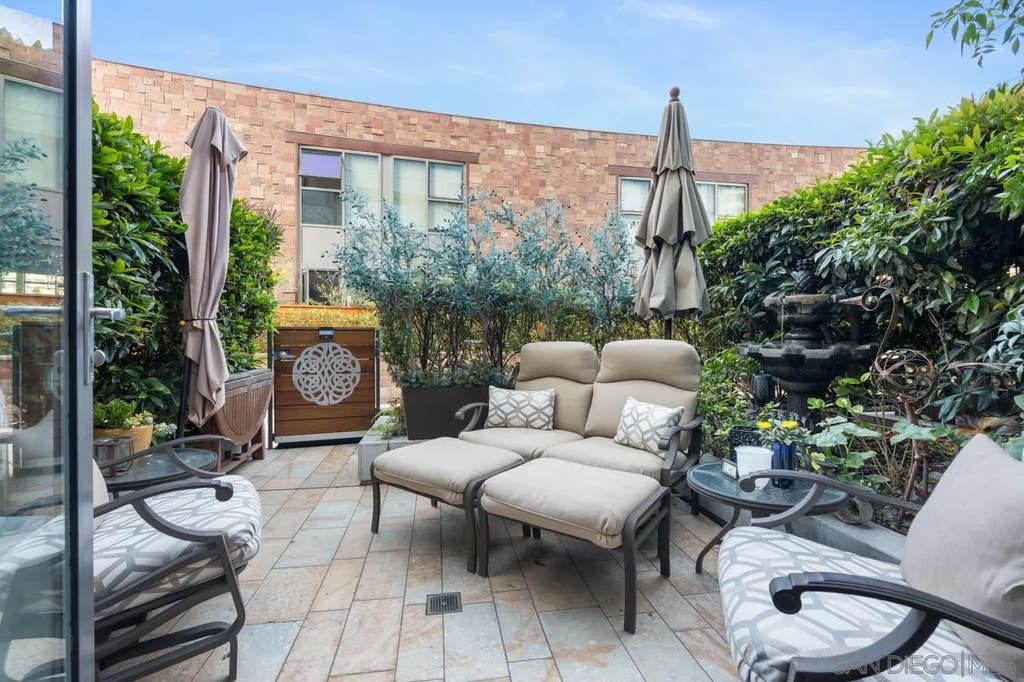 Photo of 645 Front Street #312, San Diego, CA 92101 (MLS # 260015254)