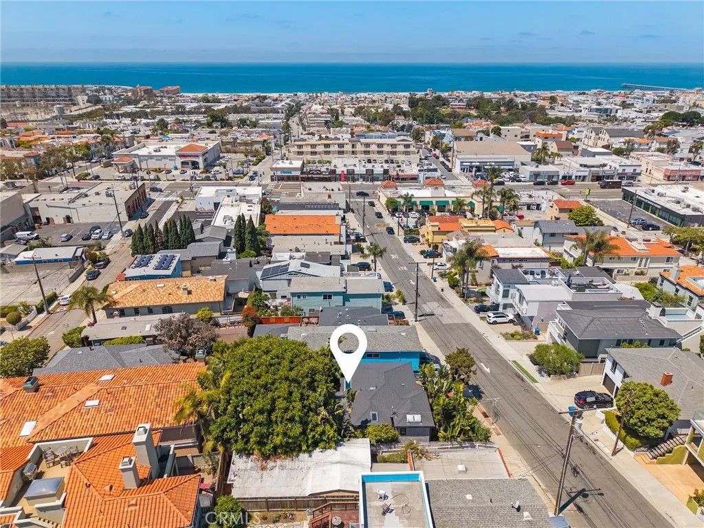 Photo of 918 3rd Street, Hermosa Beach, CA 90254 (MLS # PV26104808)