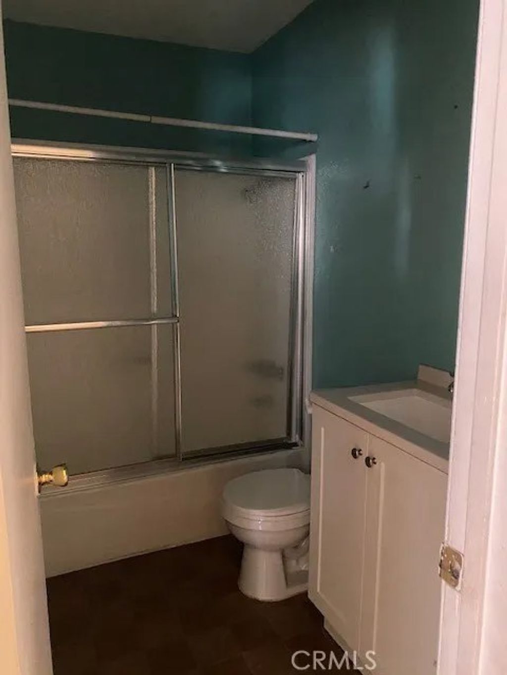 Photo of 14767 Erwin St #6, Van Nuys, CA 91411 (MLS # BB26044885)