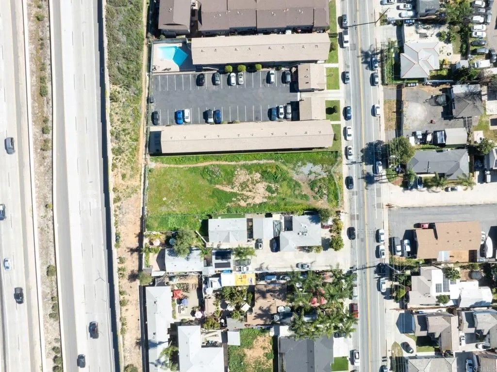 Photo of 1424 Oakdale Ave, El Cajon, CA 92021 (MLS # PTP2601162)