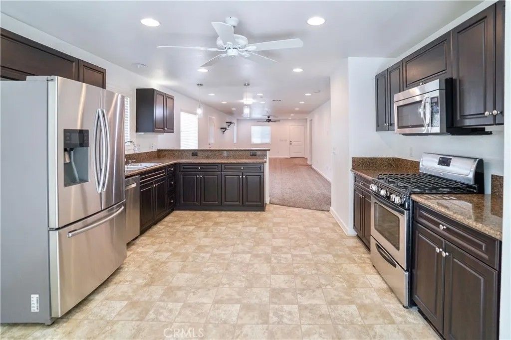 Photo of 818 E Washington Avenue, San Jacinto, CA 92583 (MLS # OC26018543)