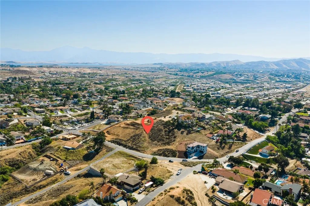 16527 Canyon Ridge