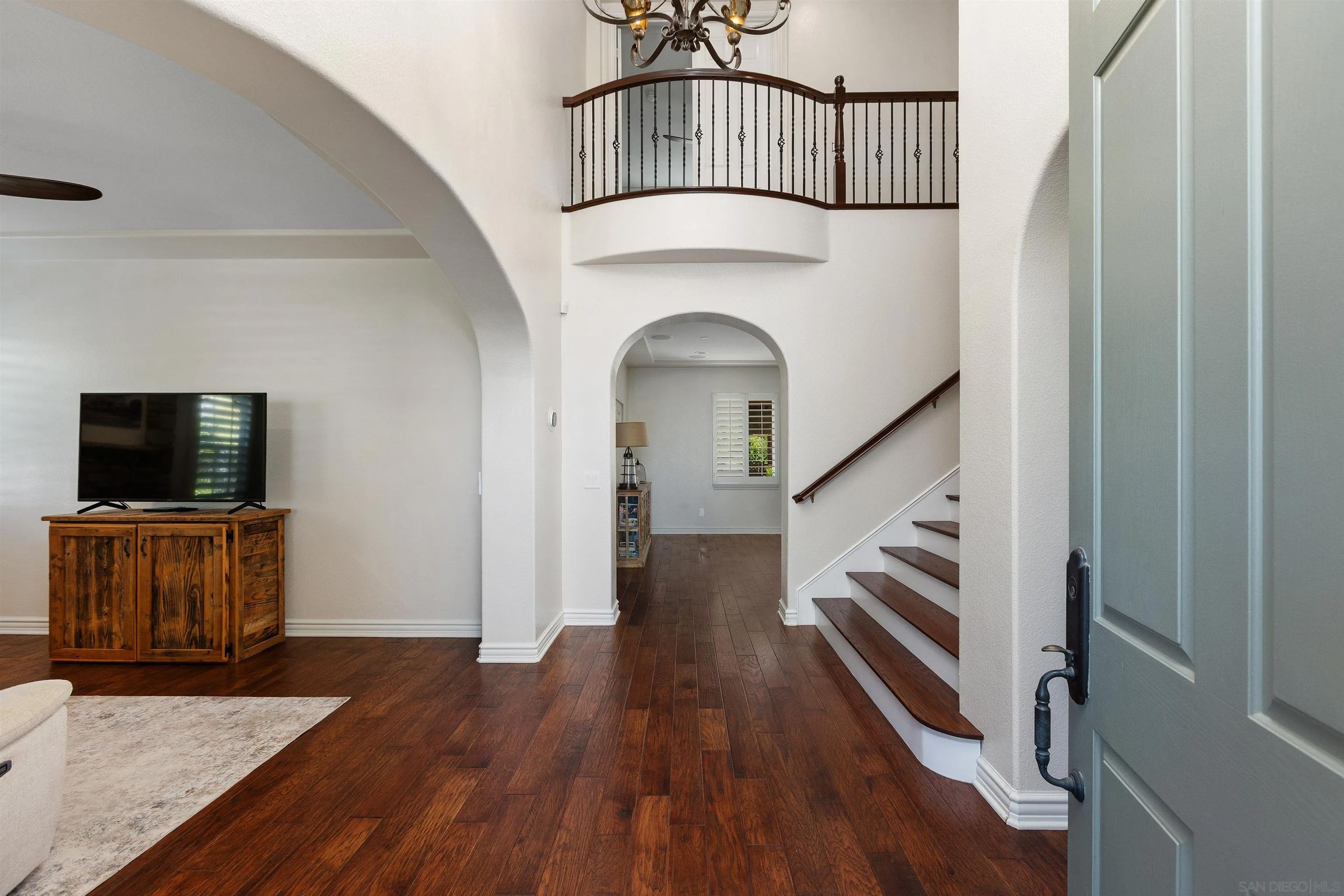 365 Charles Swisher Ct