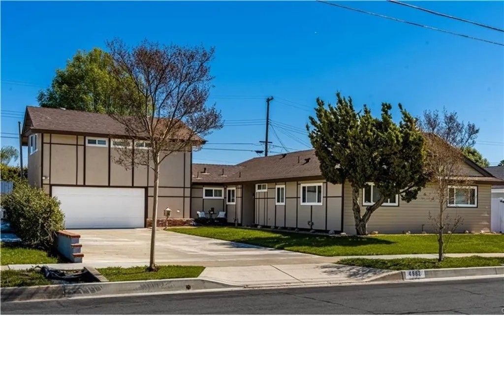 Photo of 4662 Santa Fe St, Yorba Linda, CA 92886 (MLS # TR26021084)