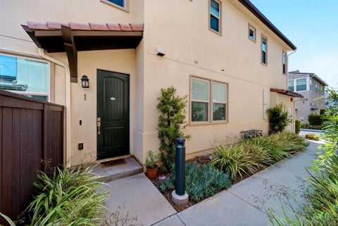 Photo of 1165 Calle Oroblanco #1, Chula Vista, CA 91913 (MLS # 260021898)