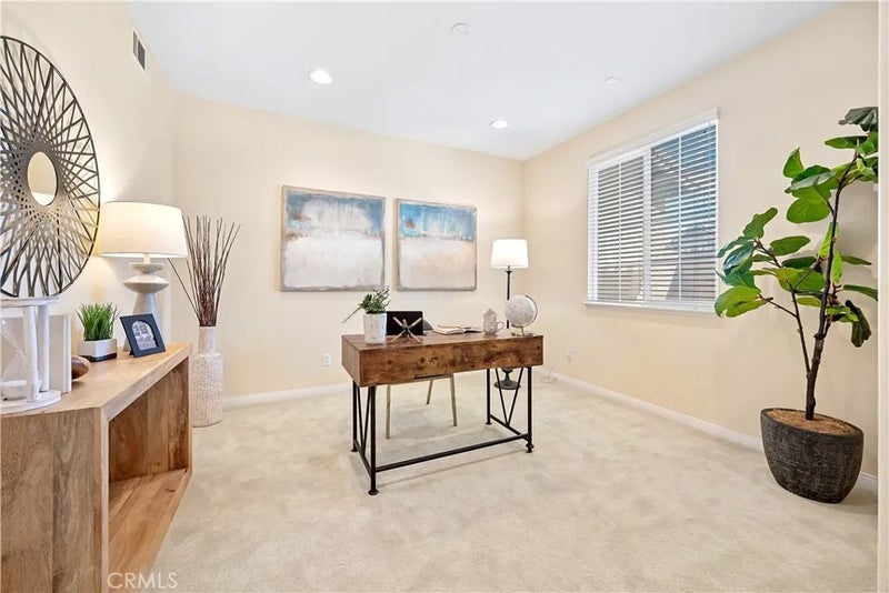 39879 Camden Court