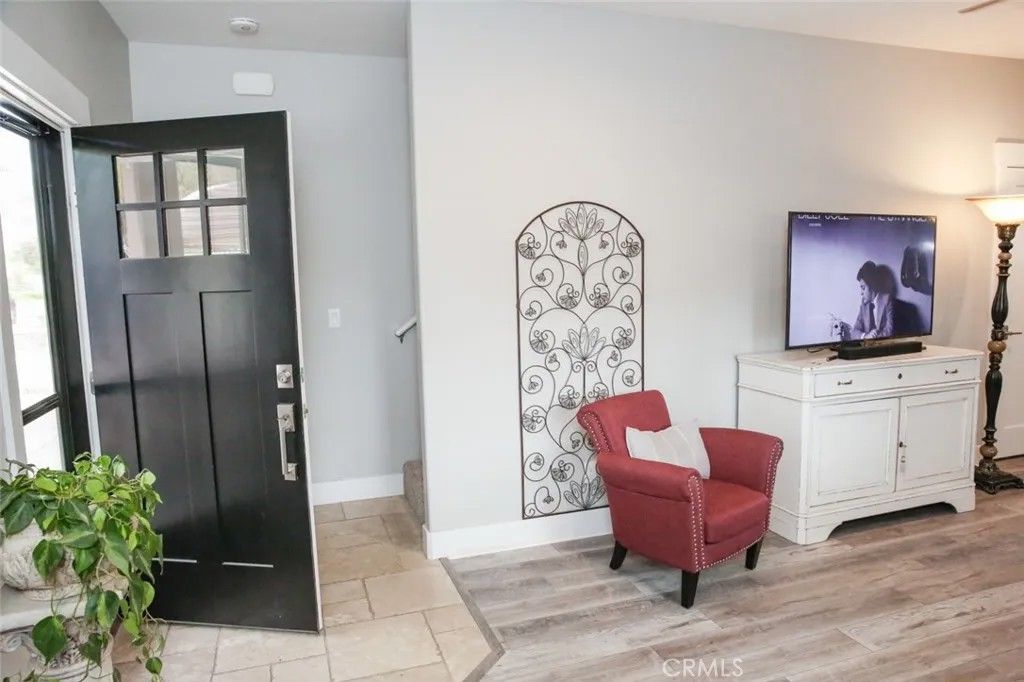 Photo of 2806 Vine Street, Paso Robles, CA 93446 (MLS # NS26079319)