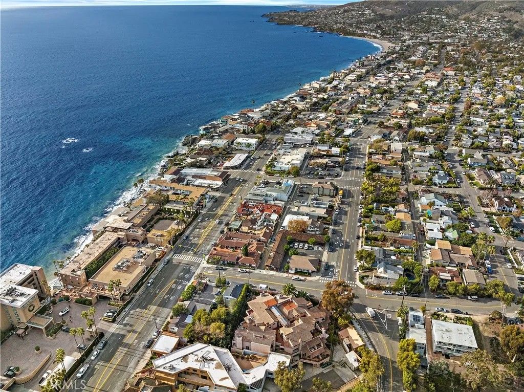 Photo of 237 Calliope St, Laguna Beach, CA 92651 (MLS # LG26083296)