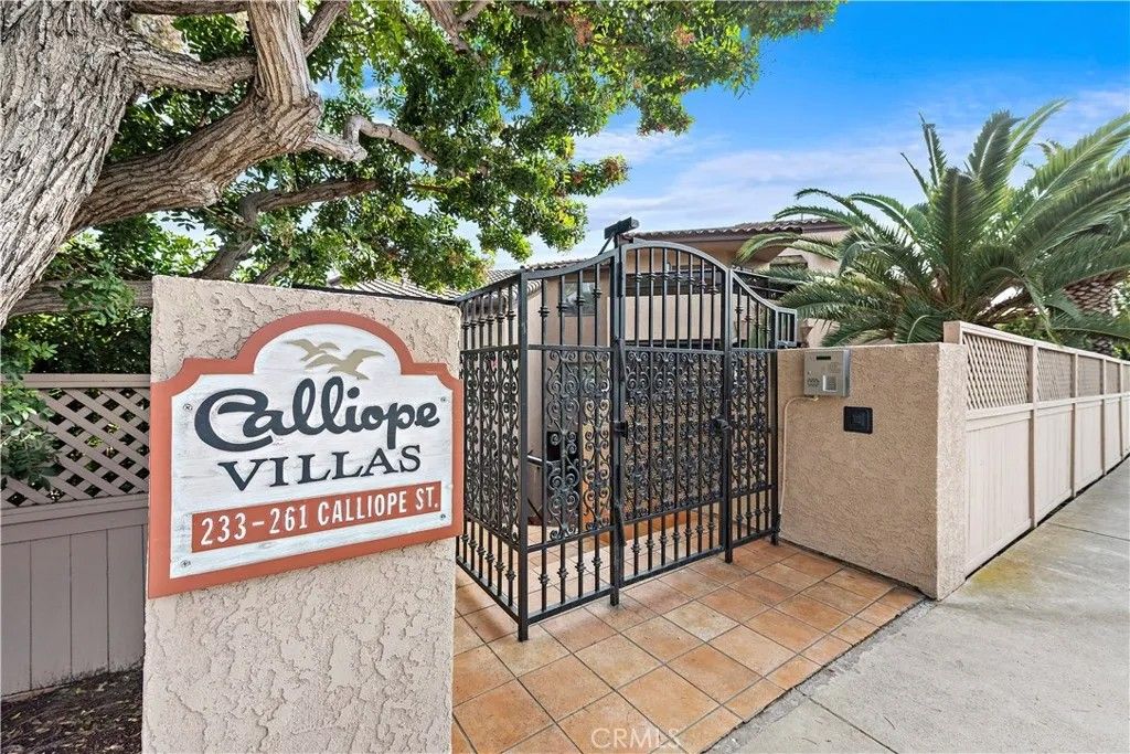 Photo of 237 Calliope St, Laguna Beach, CA 92651 (MLS # LG26083296)