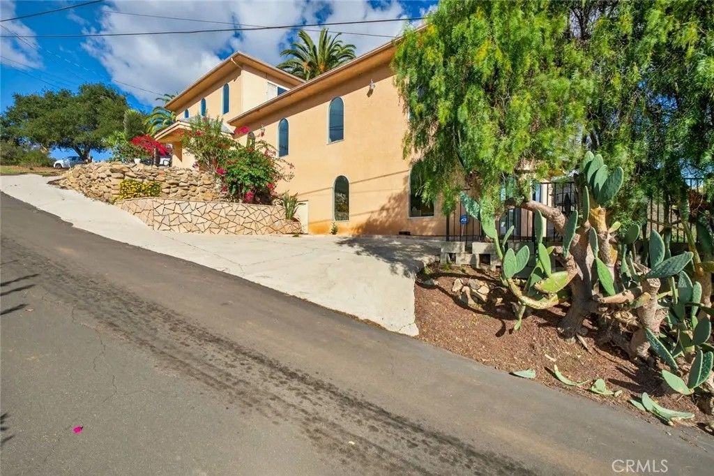 Photo of 20227 Ash Lane, Escondido, CA 92029 (MLS # PW26002238)