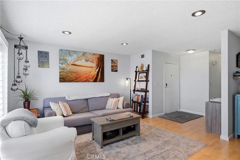 15607 Crestview 85
