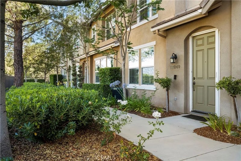 27249 Riverview Lane