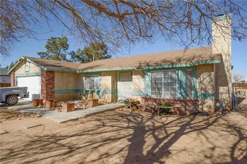Photo of 20852 Del Oro Road, Apple Valley, CA 92308 (MLS # IG26093512)