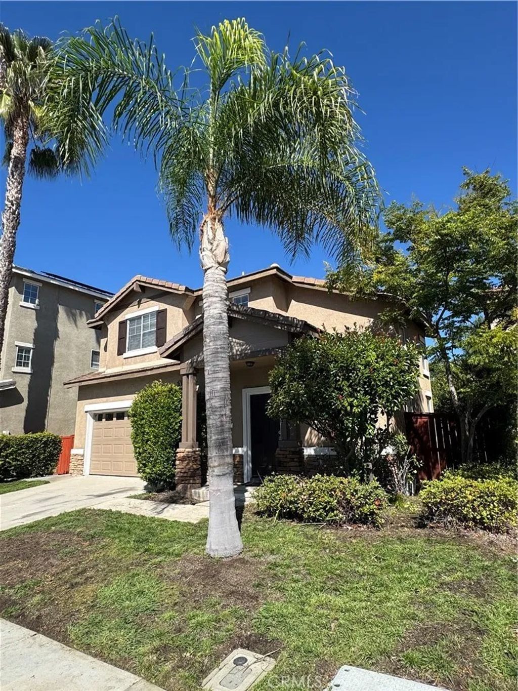 Photo of 39790 Monarch Dr, Murrieta, CA 92563 (MLS # OC25234201)