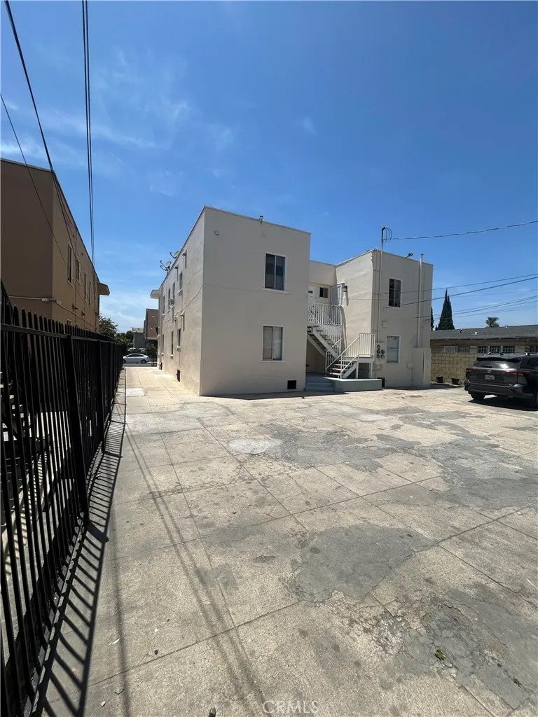 4060 Brighton