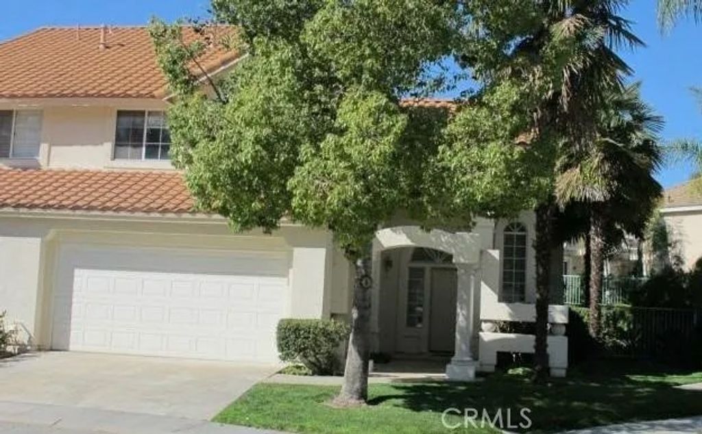Photo of 333 Calle Moreno, San Dimas, CA 91773 (MLS # CV26083775)