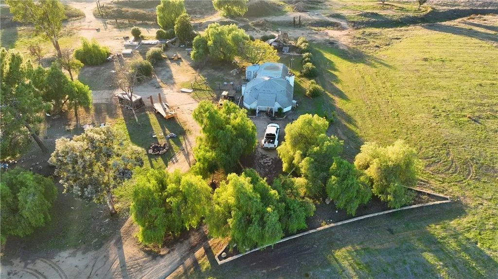 Photo of 33041 Briggs Road, Menifee, CA 92584 (MLS # SW25270876)