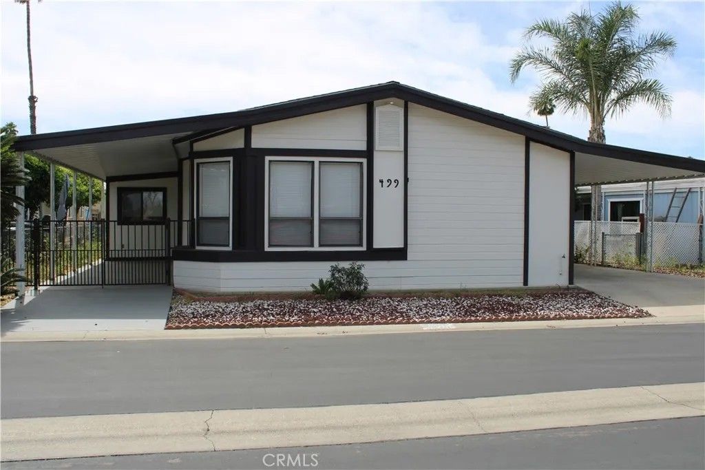 Photo of 601 N Kirby St #499, Hemet, CA 92545 (MLS # IV26045445)