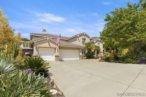 2494 San Clemente Ave Vista CA 92084