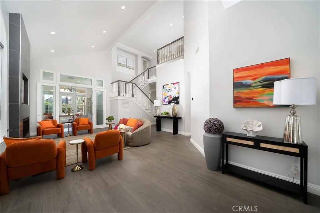 5712 Ocean Vista Drive