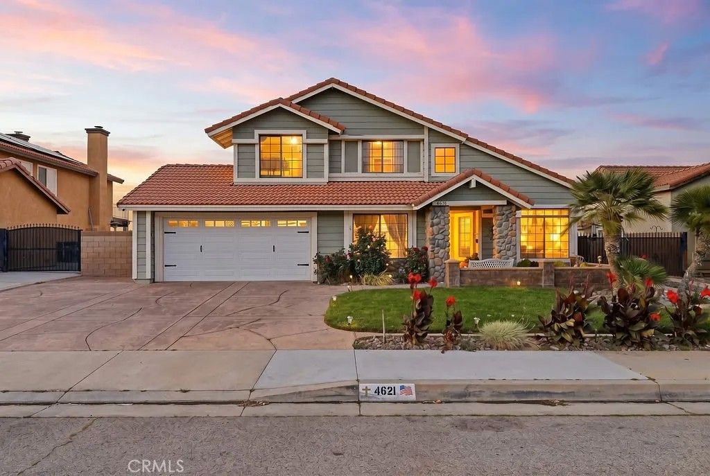 Photo of 4621 Brisa DR, Palmdale, CA 93551 (MLS # SR26103054)