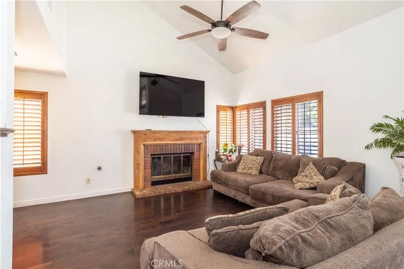 37422 cambridge Lane