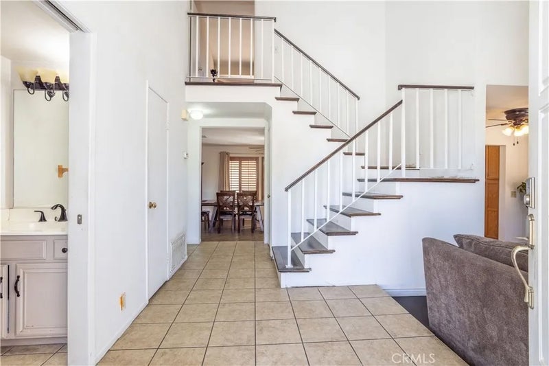 37422 cambridge Lane