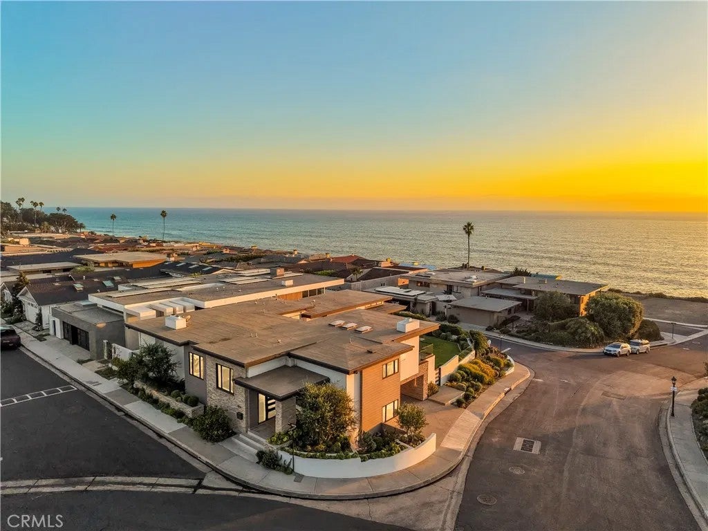 4004 Calle Louisa