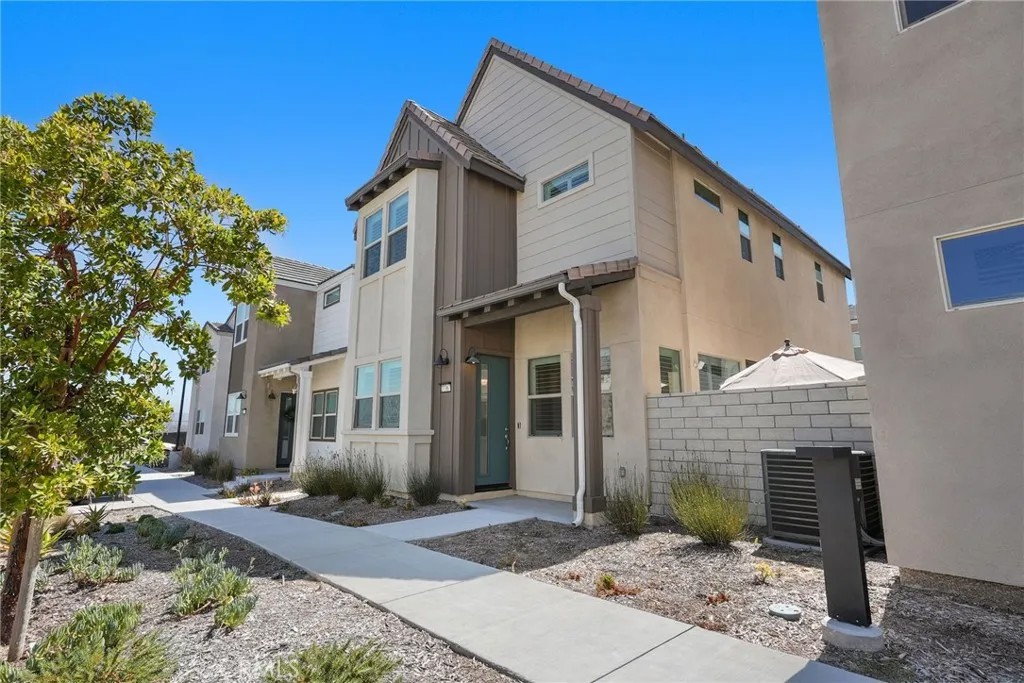 27367 Thunder Ridge Court