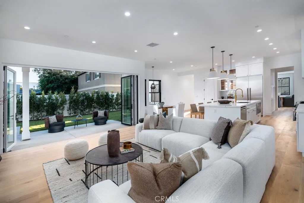 430 Tustin