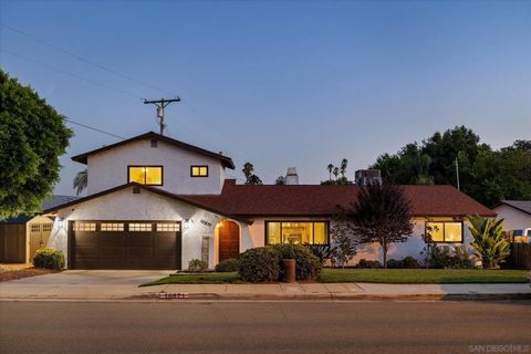 10871 El Nopal Santee CA 92071