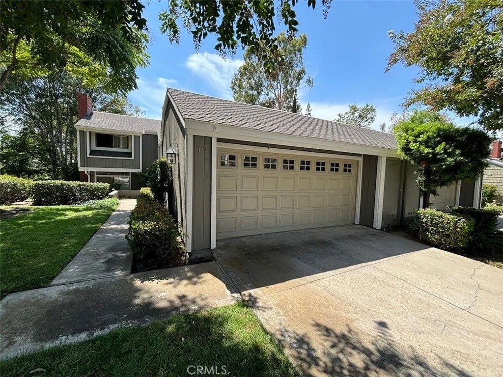 Photo of 17 Rainbow Falls, Irvine, CA 92603 (MLS # OC26095380)